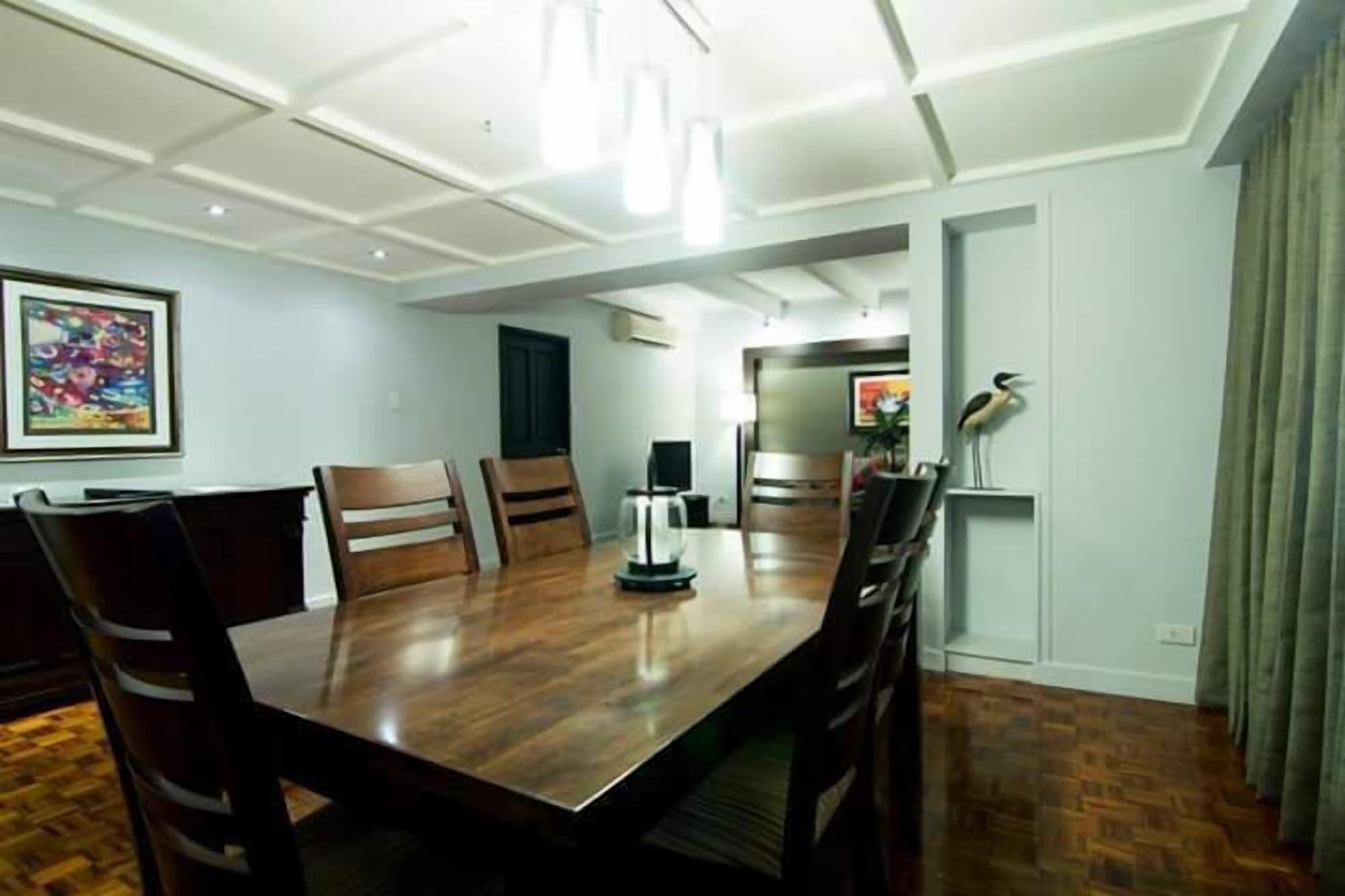 Copacabana Apartment Hotel Pasay Exterior photo