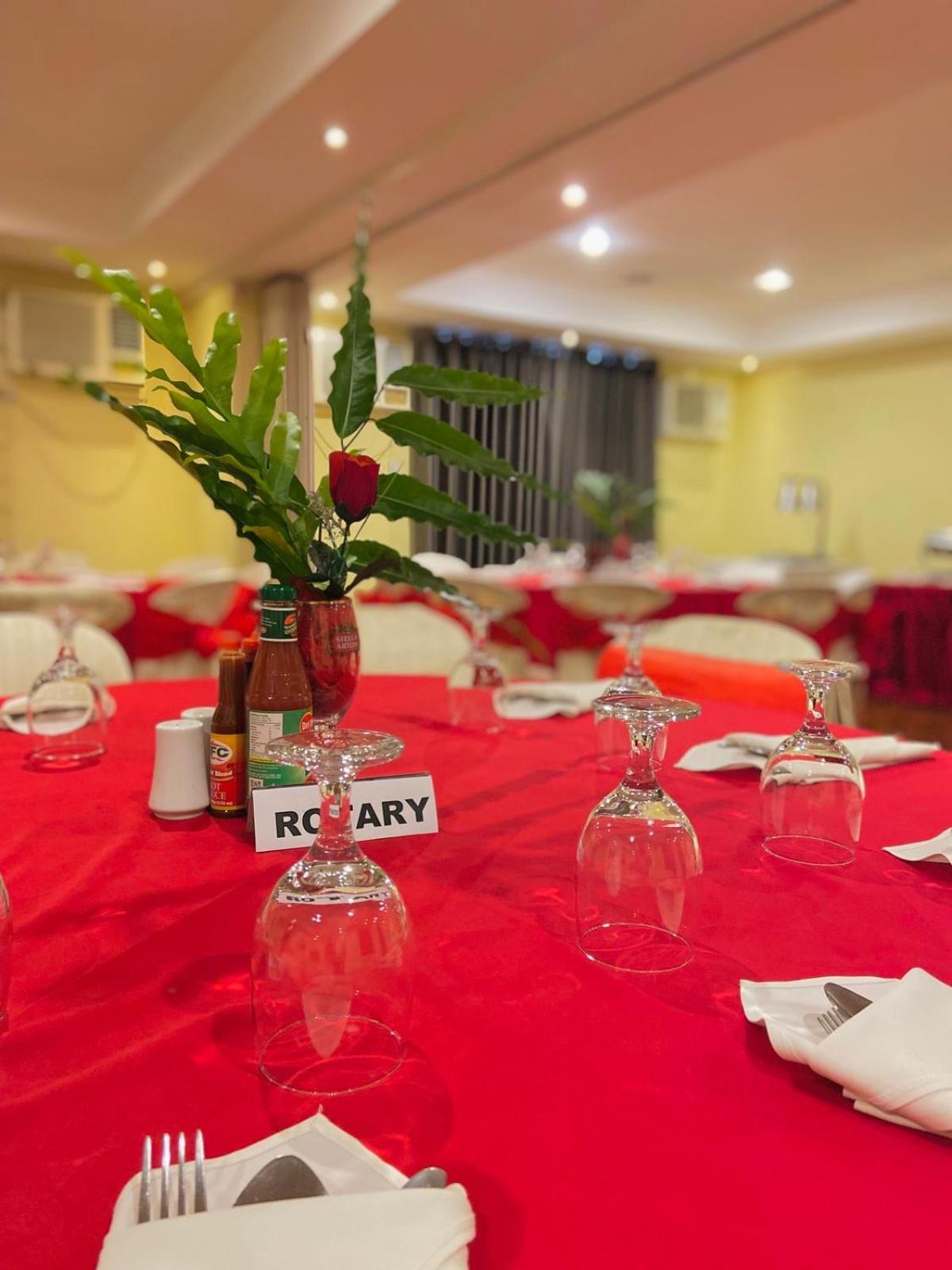 Copacabana Apartment Hotel Pasay Exterior photo