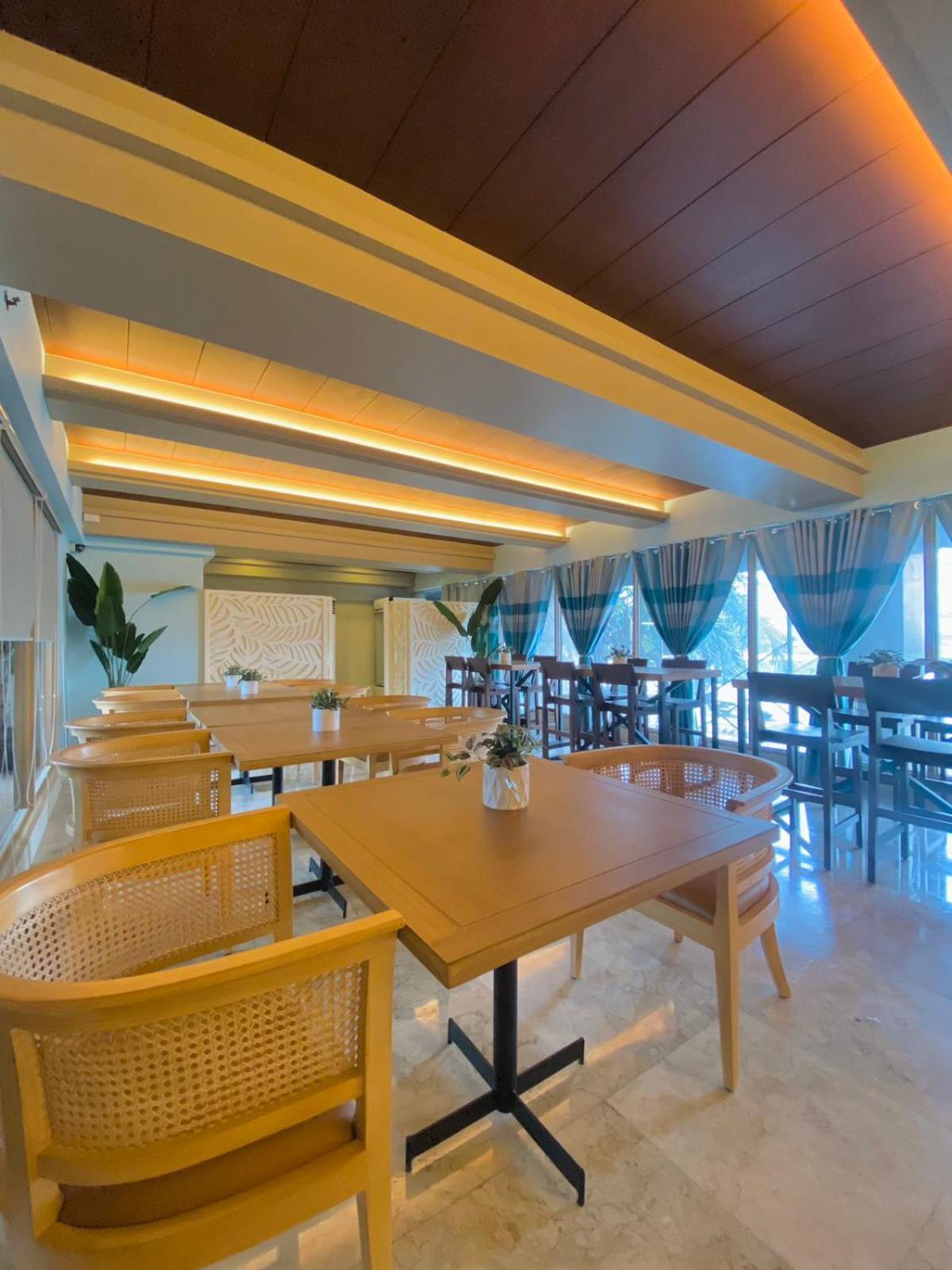 Copacabana Apartment Hotel Pasay Exterior photo